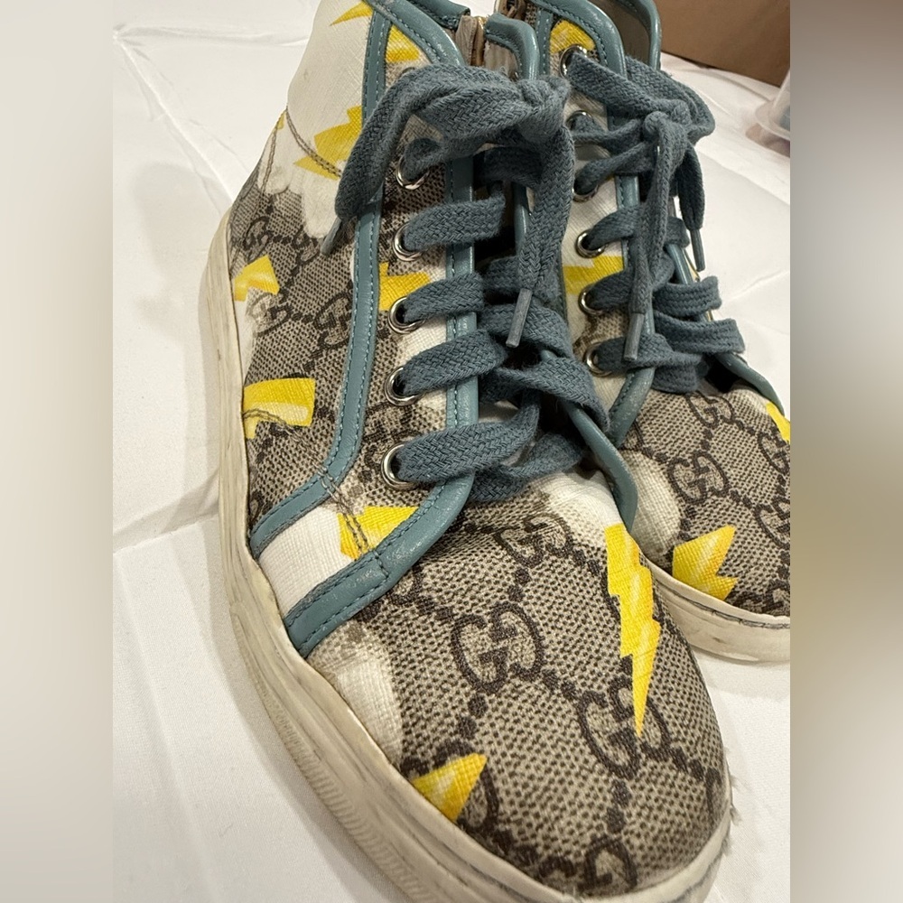 Gucci Kids Sneakers - Gray and Yellow - Picture 2 of 6